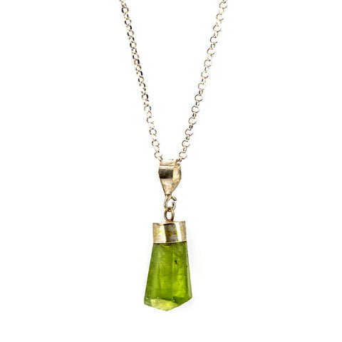 Collar de Peridoto en Barra con Plata | Rayo Verde de Renovación