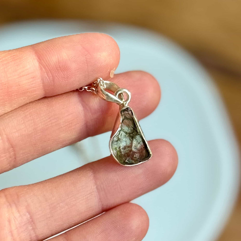 Colgante de Moldavita en Plata