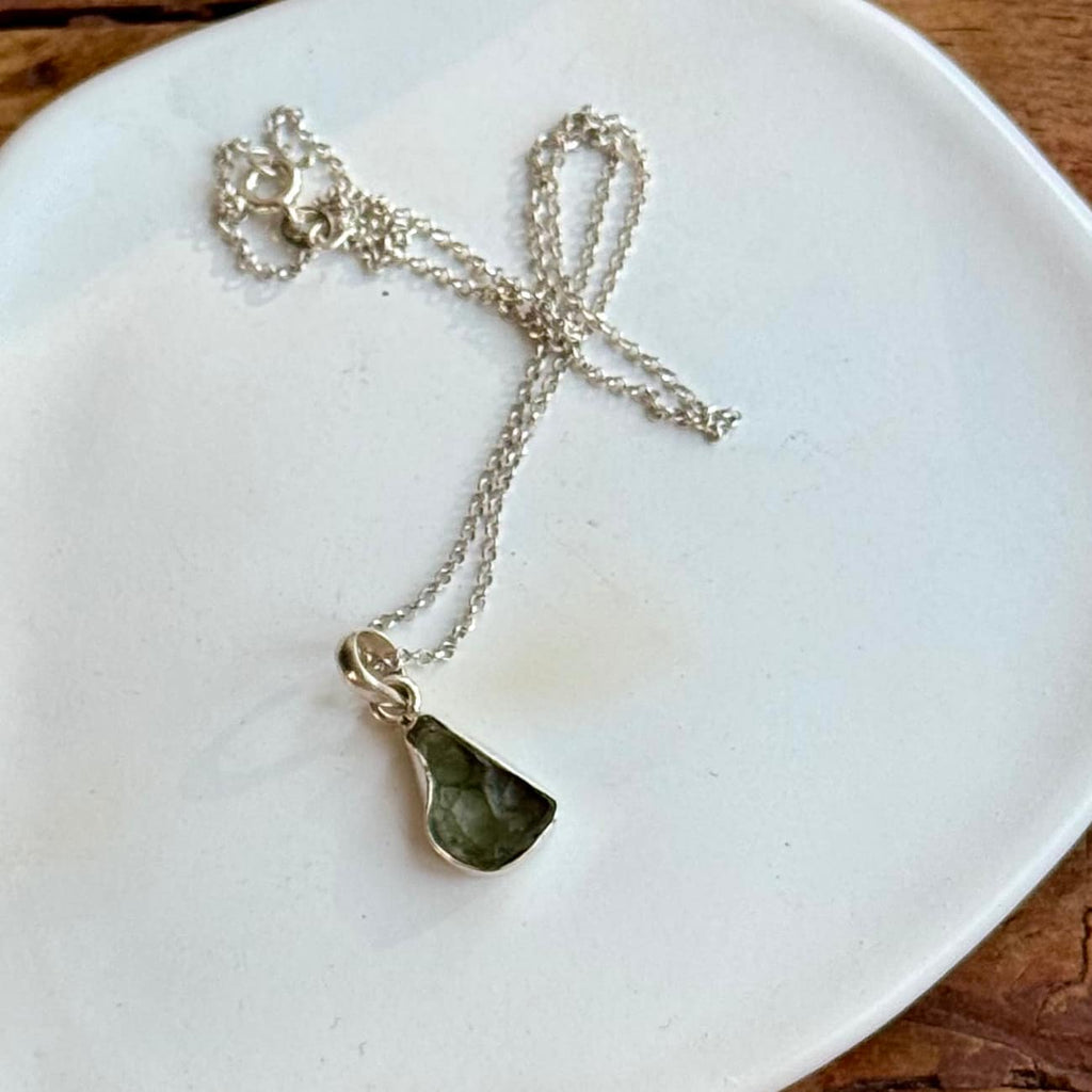 Colgante de Moldavita en Plata