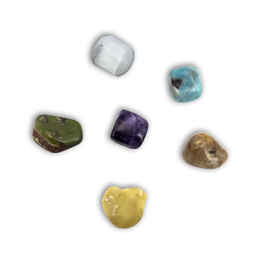 Minerales pulidos para la relajacion amatista, amazonita, crisoprasa, opalo